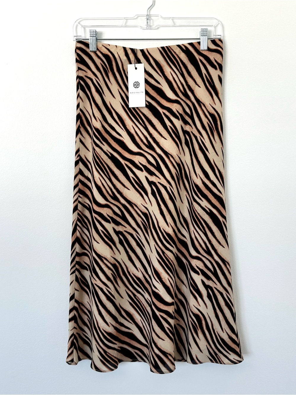 NWT Socialite Tiger Print Midi Skirt Size Medium